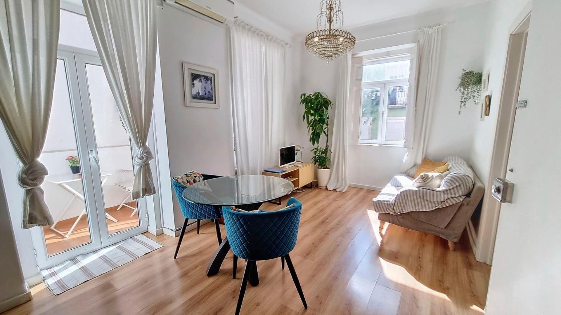 Sapadores - 2 Bedrooms Apartment Lisbon Boho Chic Bagian luar foto