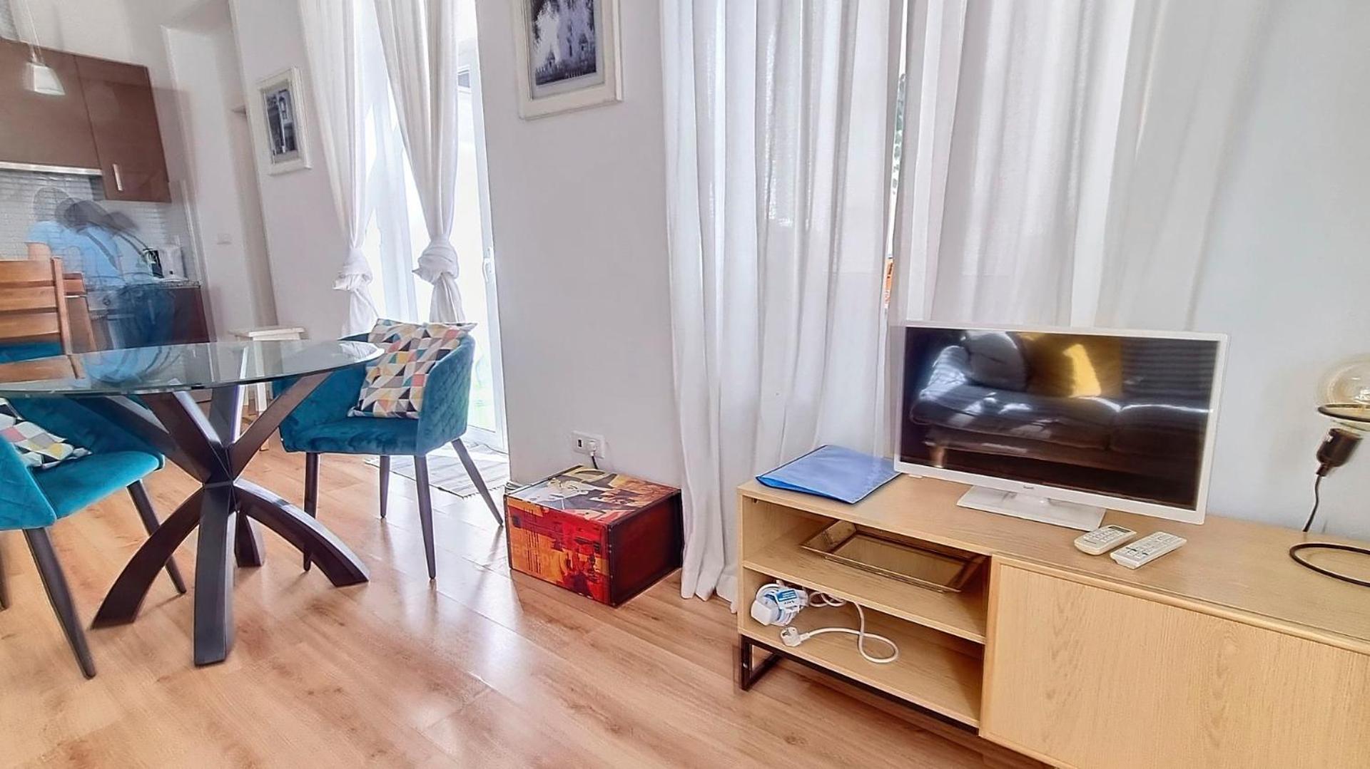 Sapadores - 2 Bedrooms Apartment Lisbon Boho Chic Bagian luar foto